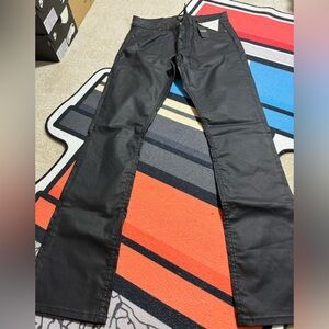 Black Waxed wide leg boohoo man pants size 34. Too small for Me. Never worn